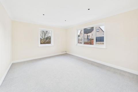 undefined, Blue Rock Crescent, Lydney GL15