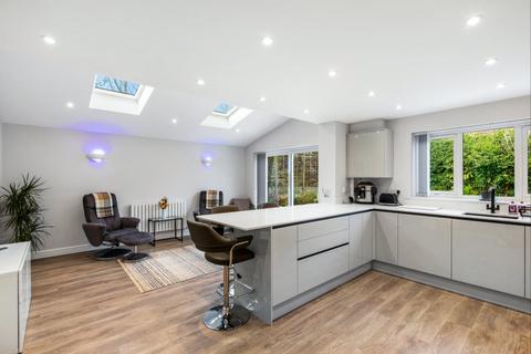 undefined, Woodston Grove, Solihull, B91