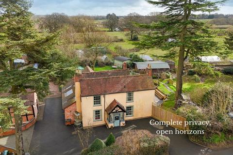 5 bedroom property with land for sale, Forget Me Not Farm, Earlswood, B94