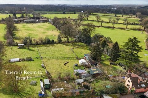 undefined, Forget Me Not Farm, Earlswood, B94