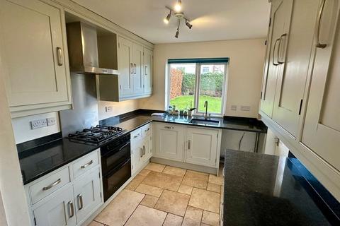 3 bedroom detached house for sale, Lyall Close, Hereford