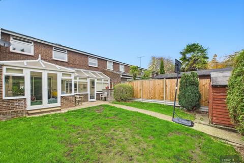 undefined, Curtis Close, Mill End, Rickmansworth, WD3 8QA