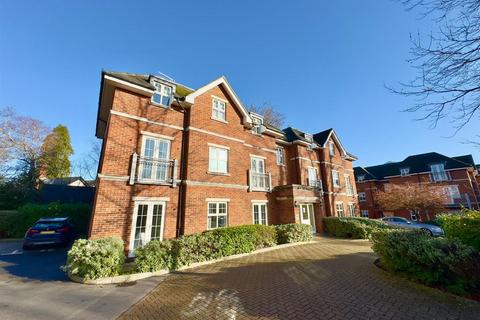 2 bedroom apartment for sale, Fleet Road, Fleet GU51