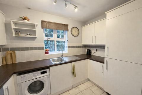 2 bedroom apartment for sale, Fleet Road, Fleet GU51