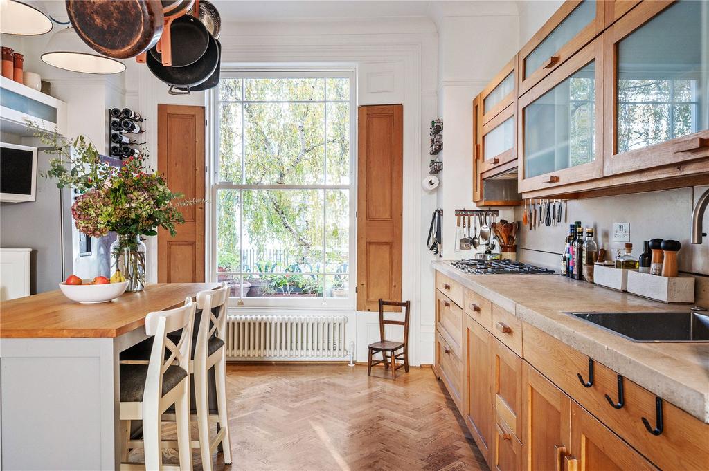 Kitchen/Dining