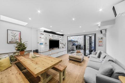 2 bedroom flat for sale, Townmead Road, London SW6
