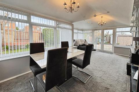 undefined, Trueman Court, Bradford BD12