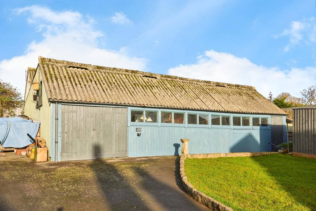 Outbuilding