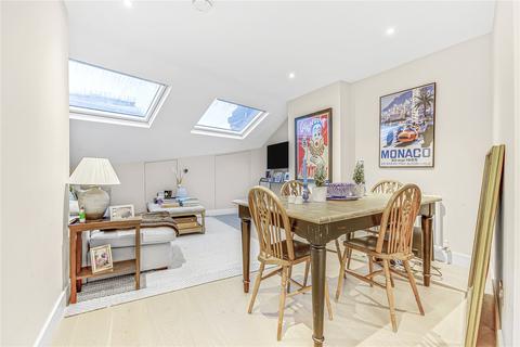 3 bedroom maisonette for sale, Querrin Street, Fulham, London, SW6