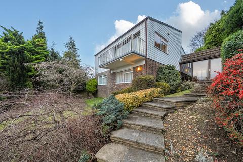 4 bedroom detached house for sale, Kooringa, Warlingham CR6