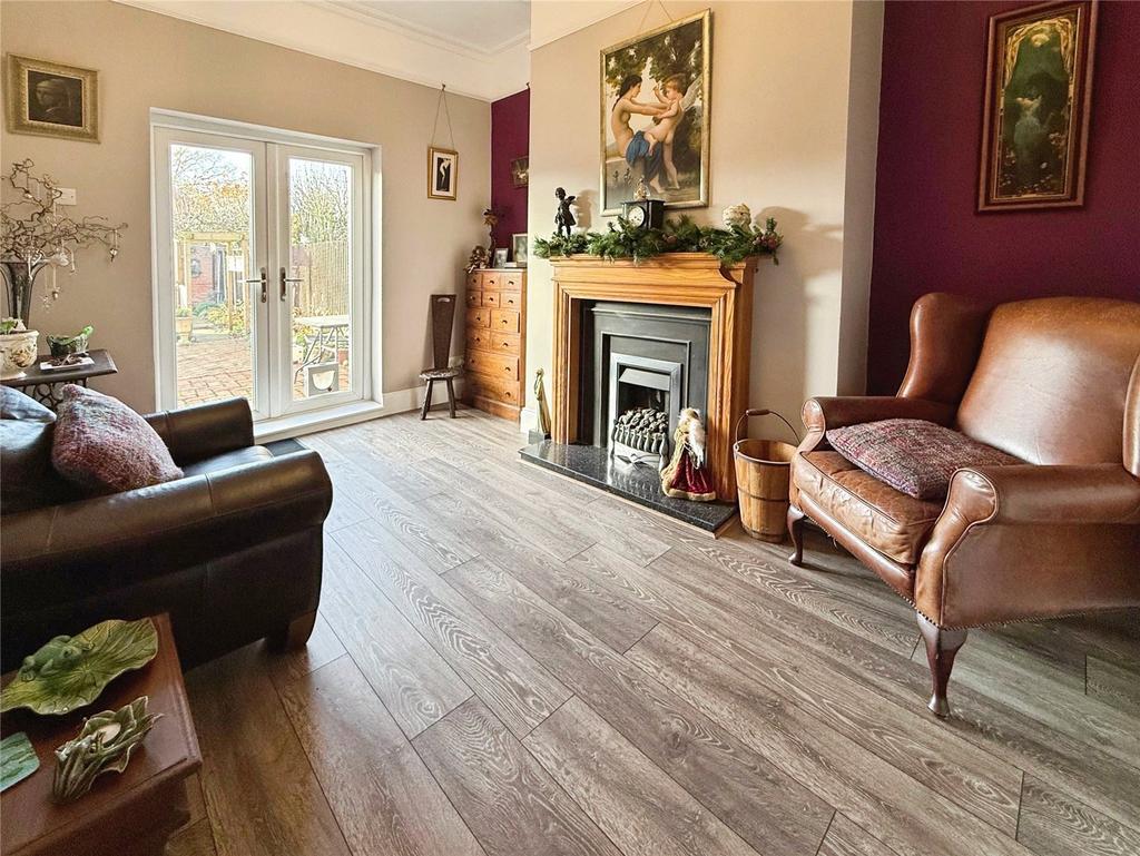 Snug/Sitting Room