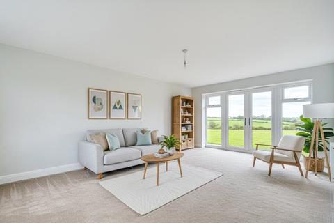 5 bedroom detached house for sale, Shepherds Ridge, Reading RG7