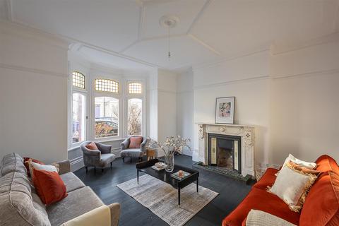4 bedroom terraced house for sale, Devonshire Place, Jesmond, Newcastle upon Tyne