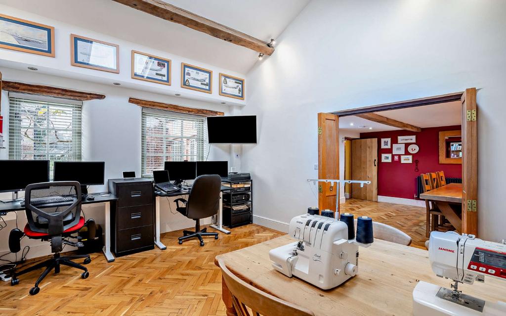 Office/Hobby Room