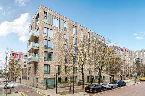 3 bedroom maisonette for sale, West Parkside, Greenwich Peninsula