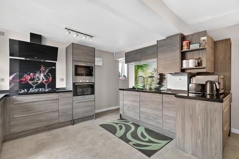 5 bedroom detached house for sale, Binfield, Bracknell RG42