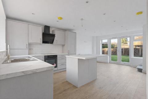 2 bedroom semi-detached house for sale, Princess Street, Wakefield, WF1
