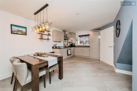 3 bedroom semi-detached house for sale, Springbank Road, Shavington, Cheshire East, CW2
