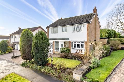 4 bedroom detached house for sale, Adel Towers Close, Leeds