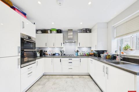 undefined, Avocet Drive, Gloucester GL3