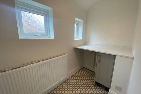 2 bedroom terraced house for sale, Lea Avenue, Crewe, Cheshire, CW1