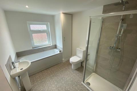 2 bedroom terraced house for sale, Lea Avenue, Crewe, Cheshire, CW1