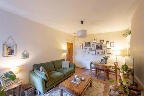 2 bedroom flat for sale, Stratford Road, Heaton, Newcastle upon Tyne