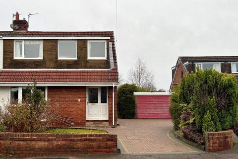 3 bedroom semi-detached house for sale - Little Acre, Preston PR4
