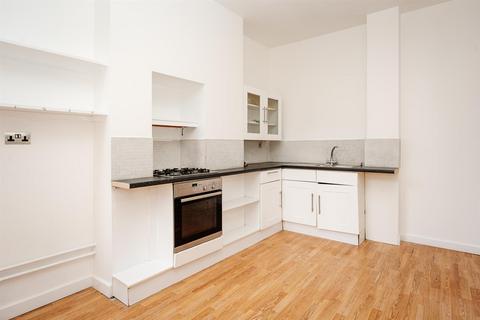 2 bedroom flat for sale, Albert Road, Stroud Green