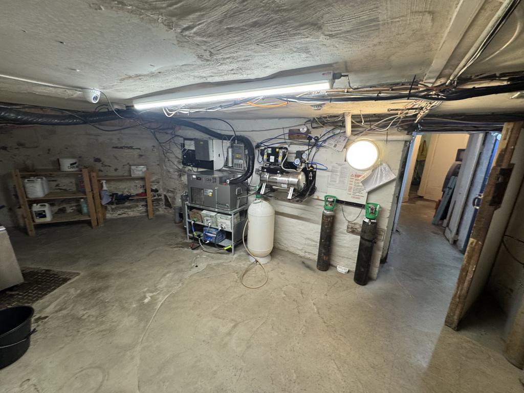 Fully Refurbished Cellar Area