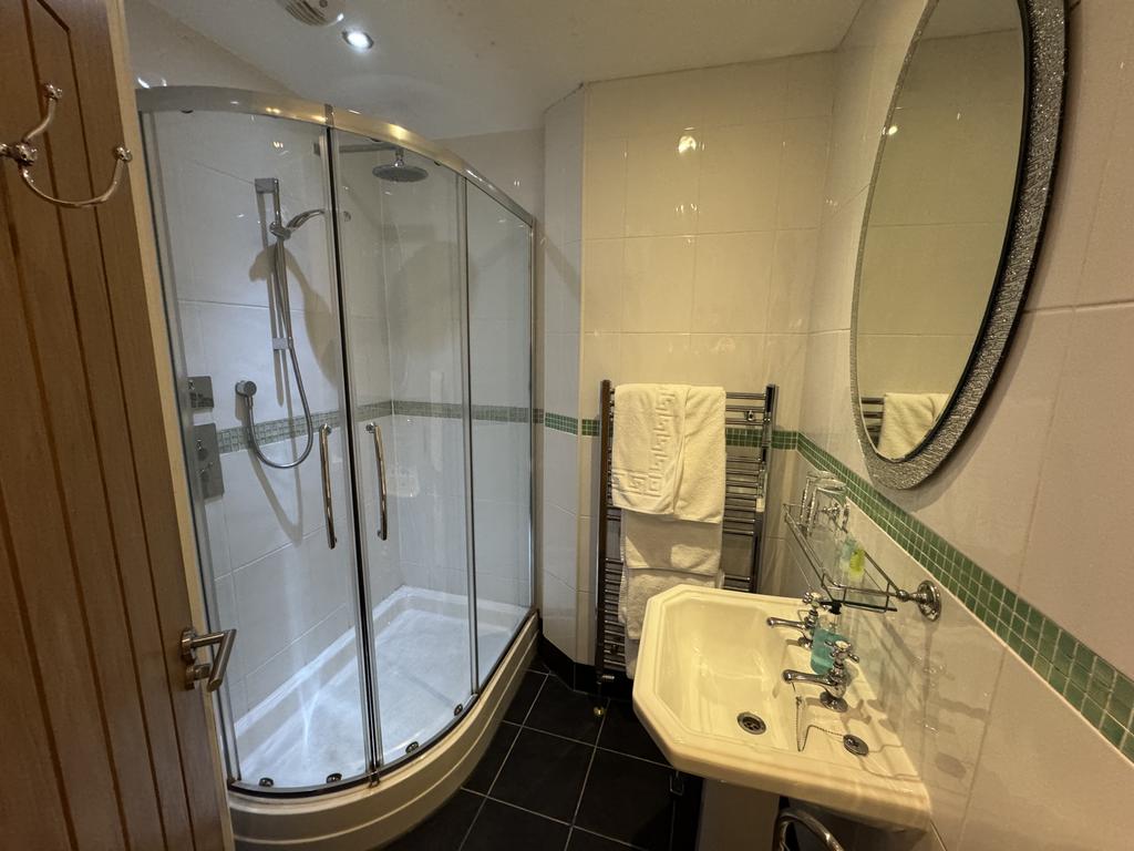 En Suite  1