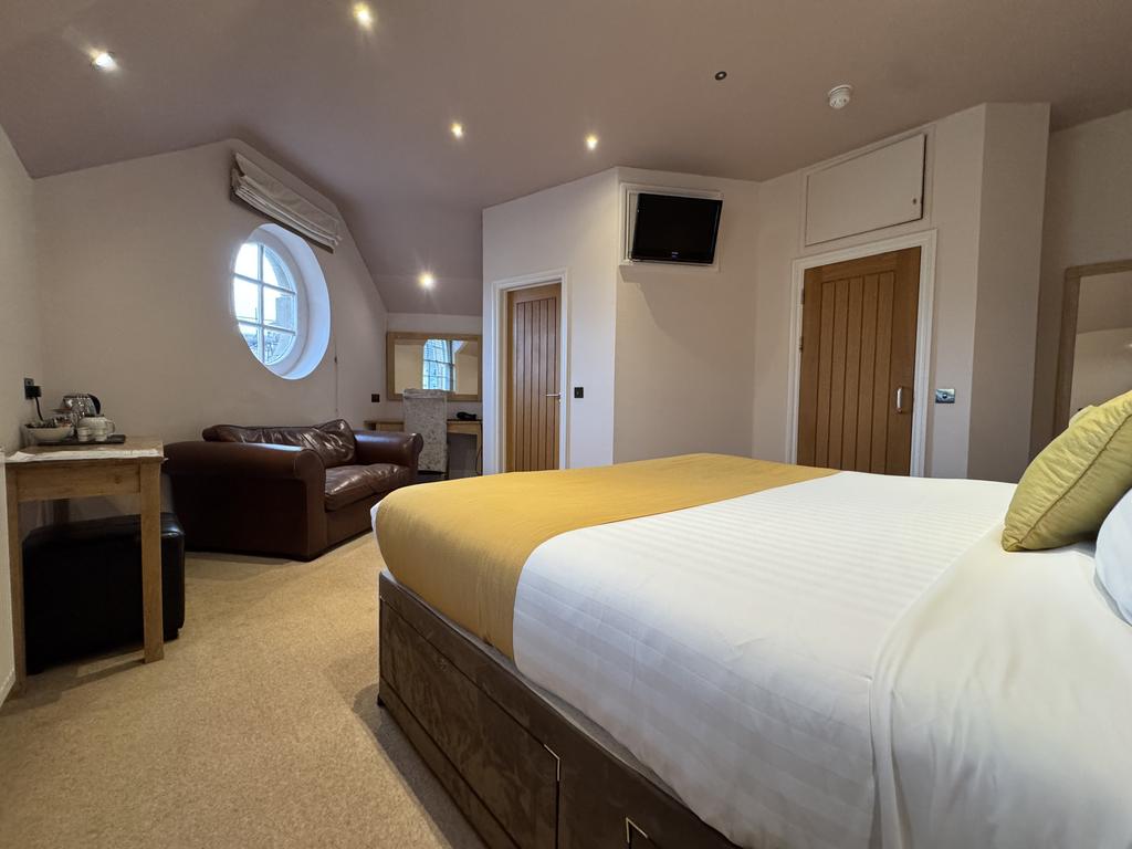 Bedroom 6