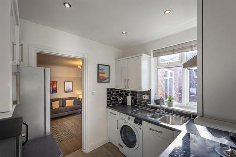 3 bedroom flat for sale, Goldspink Lane, Sandyford, Newcastle upon Tyne