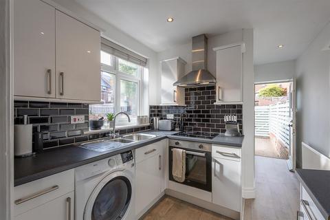 3 bedroom flat for sale, Goldspink Lane, Sandyford, Newcastle upon Tyne