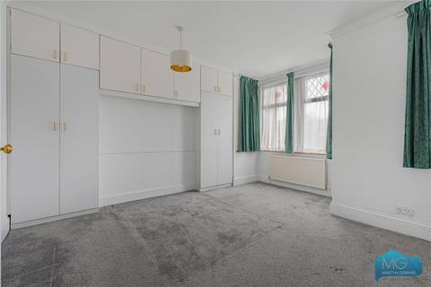 3 bedroom terraced house for sale, Gainsborough Road, North Finchley, London, N12
