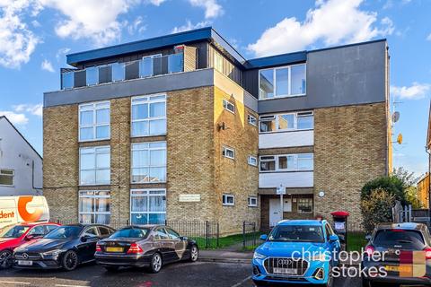 1 bedroom apartment for sale, Byron Court, 48 Flamstead End Road, Cheshunt, Hertfordshire, EN8 0HU