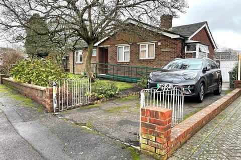 3 bedroom detached bungalow for sale, Asford Grove, Bishopstoke