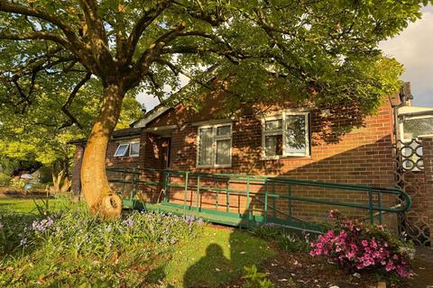 3 bedroom detached bungalow for sale, Asford Grove, Bishopstoke