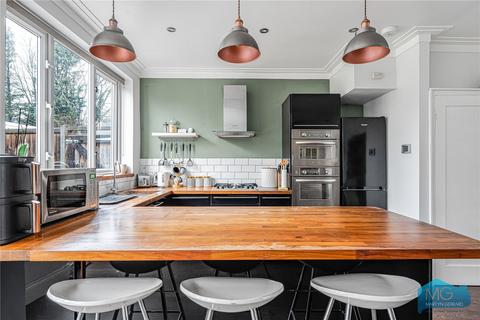 4 bedroom semi-detached house for sale, Linkside, Woodside Park, London, N12
