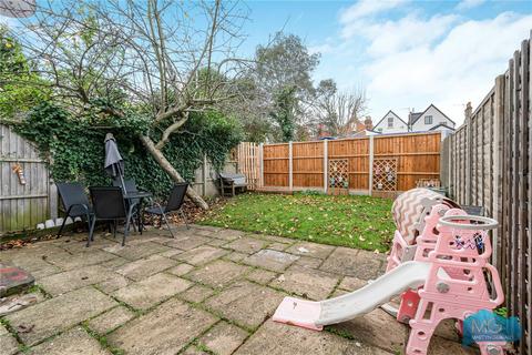 2 bedroom apartment for sale, Beaconsfield Road, London, N11