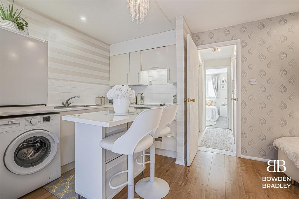 Living Room/Kitchen