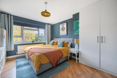 3 bedroom detached house for sale, Connaught Close, Reading RG30