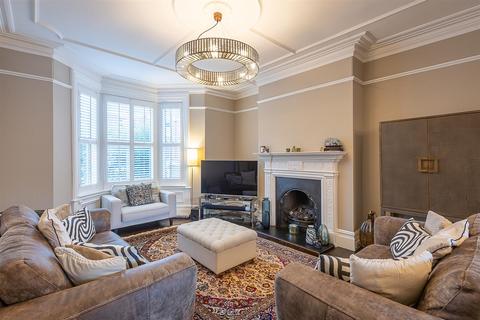 6 bedroom terraced house for sale, Rothwell Road, Gosforth, Newcastle upon Tyne