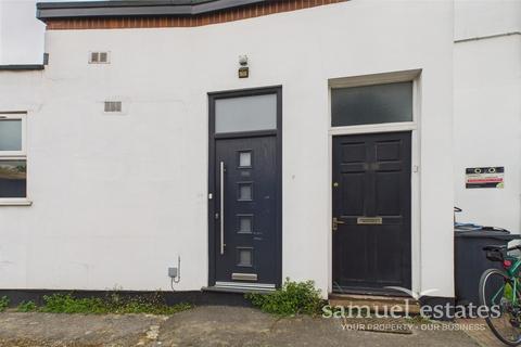 1 bedroom flat for sale, Deburgh Road, London, SW19
