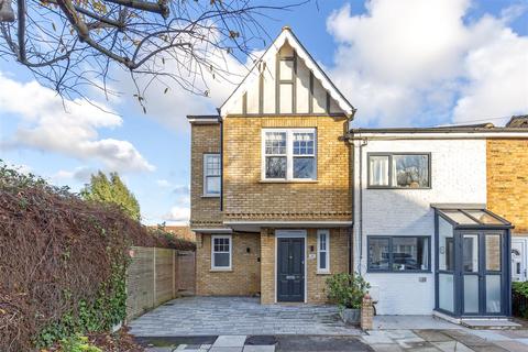 undefined, Bexhill Road, East Sheen, SW14