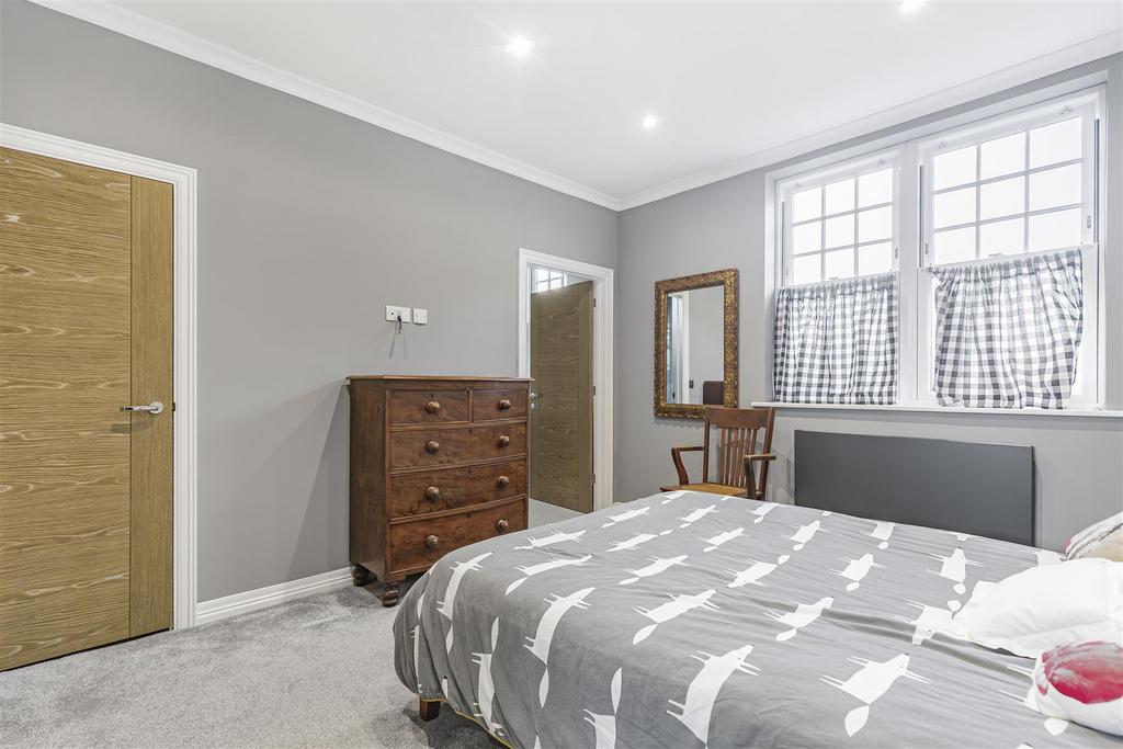 James anderson exhill road-sw14  4 .JPG
