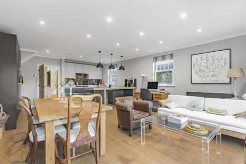 undefined, Bexhill Road, East Sheen, SW14