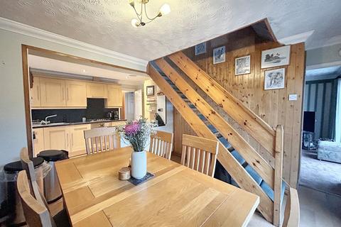 4 bedroom bungalow for sale, Dale Road, Hythe, SO45