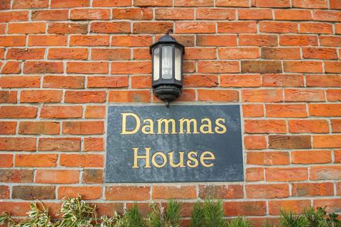 2 bedroom apartment to rent, Dammas Lane, Swindon SN1