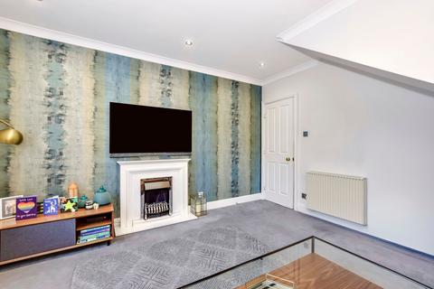 3 bedroom property for sale, Hallam Close, Watford, WD24